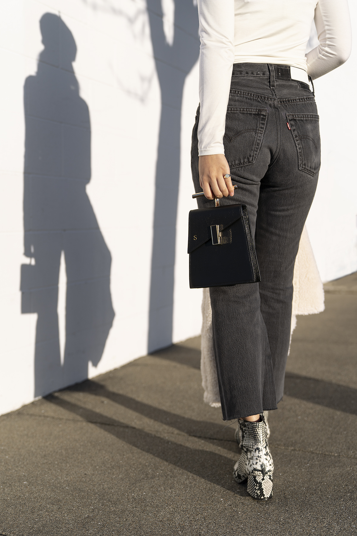 Re/Done Leandra Ankle Crop Jeans