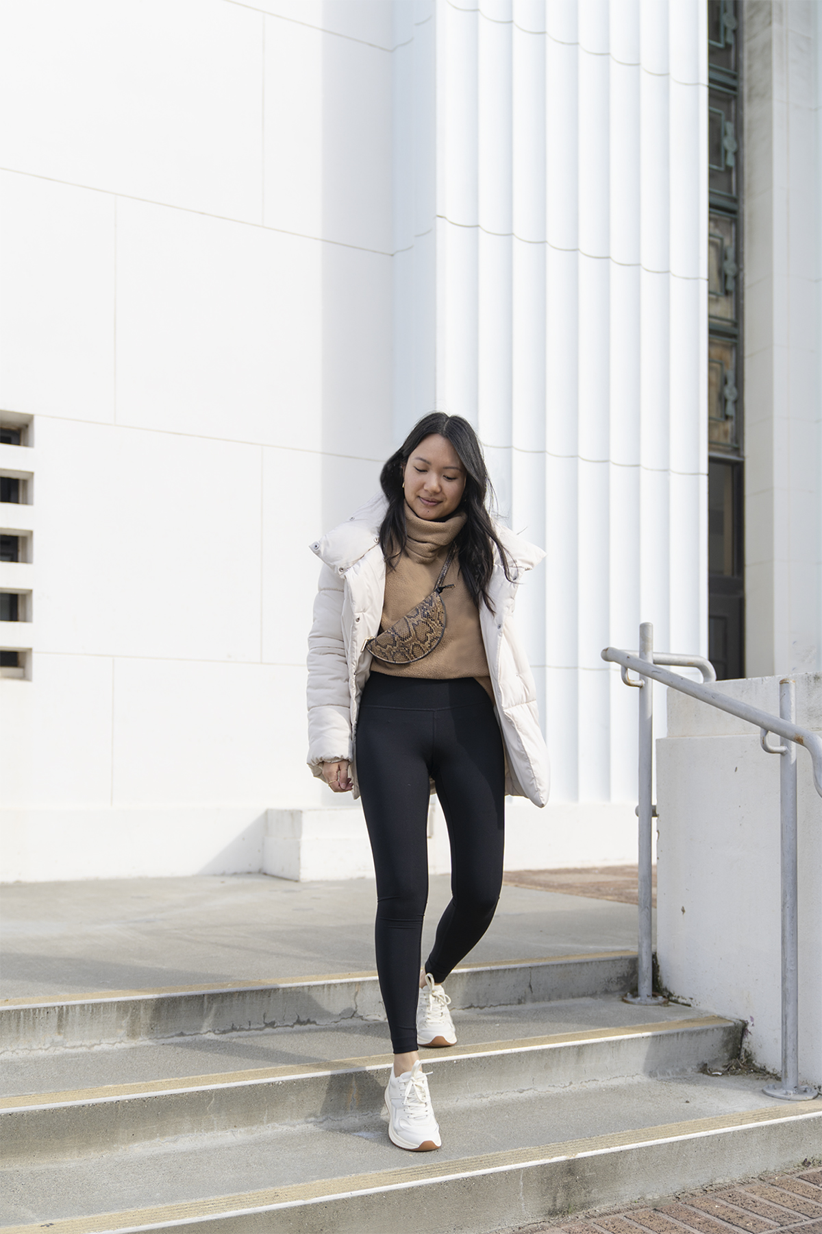 Everlane Perform Legging